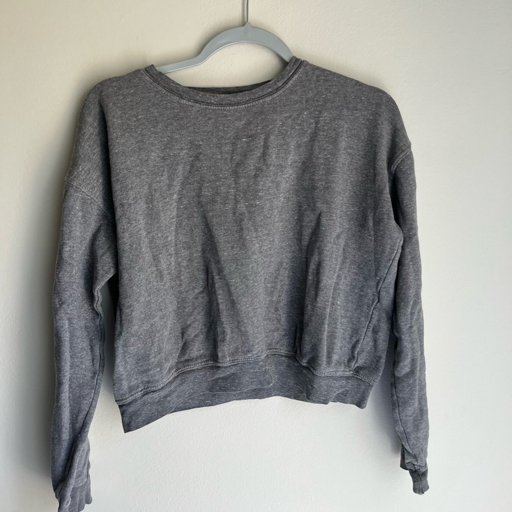 grey brandy Melville crewneck